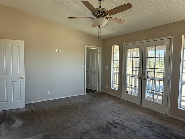 20276 Wren St — Photo 5