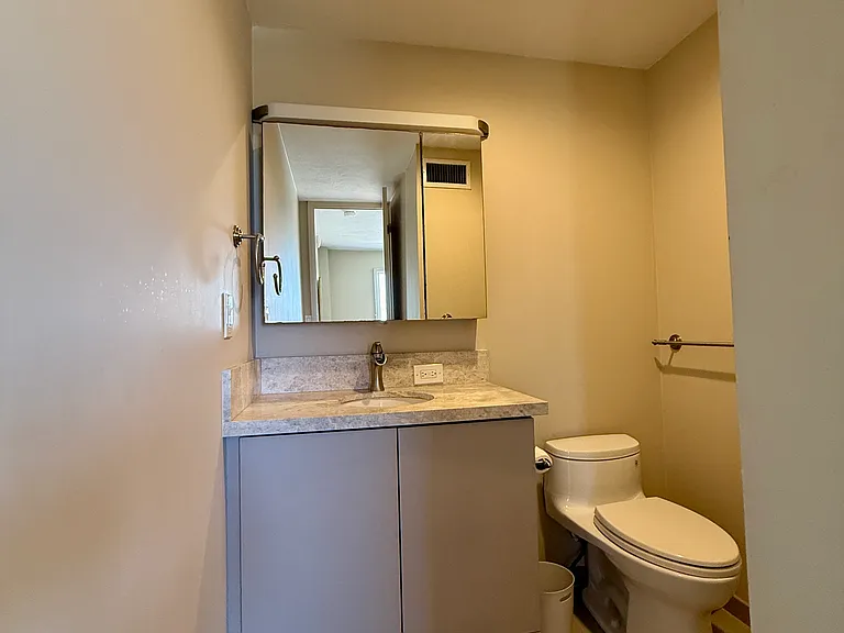 14 Aulike St #Penthouse 3 — Photo 17