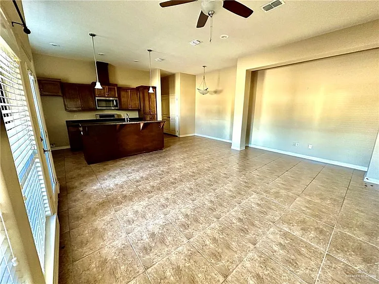 2715 Mimosa St #3 — Photo 5