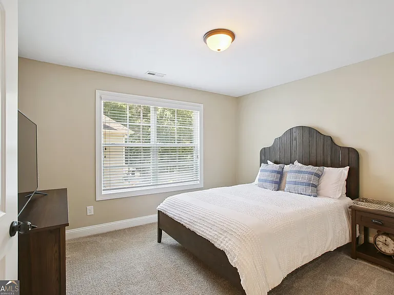 728 Gittings Ave — Photo 18