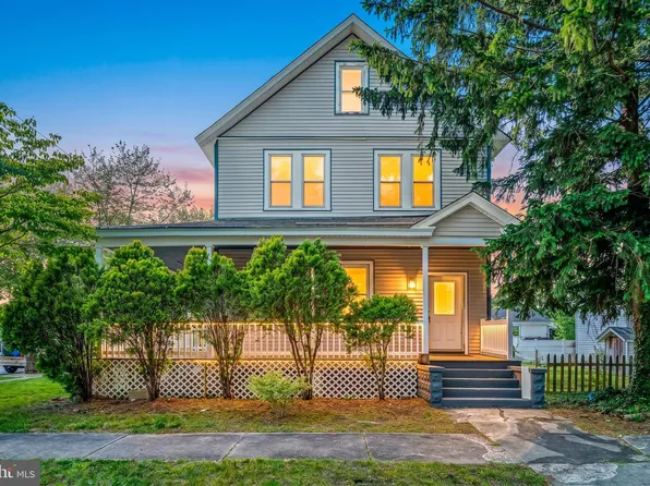 358 Buffalo Ave, Egg Harbor City, NJ 08215