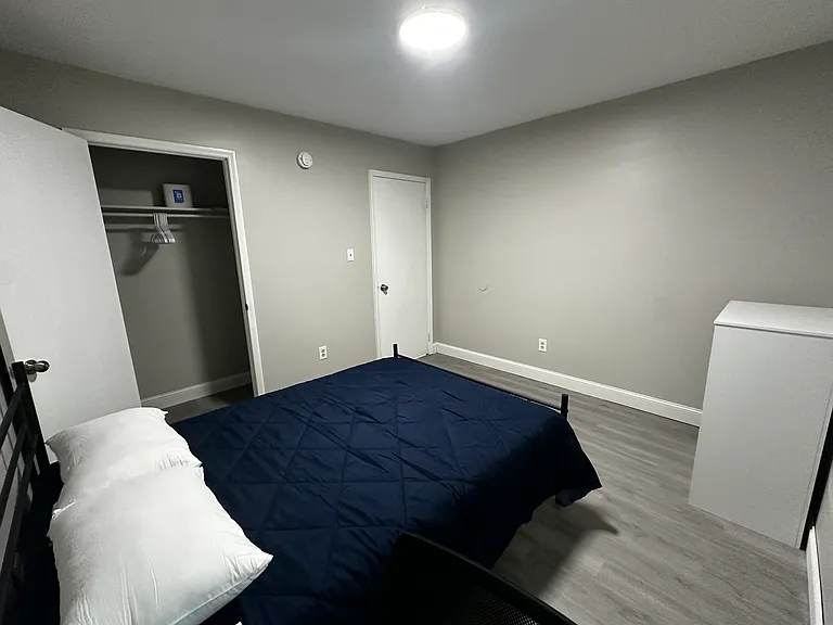 1325 Stevens Ave NE #A — Photo 5