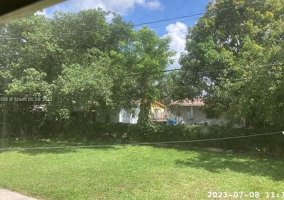 3rd image of 3551 NW 6th Pl