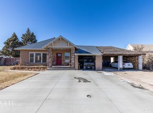 144 S Center St, Enterprise, UT 84725