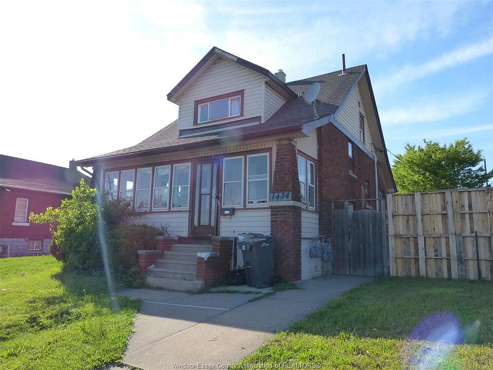 1st image of 1434 Tecumseh Blvd W