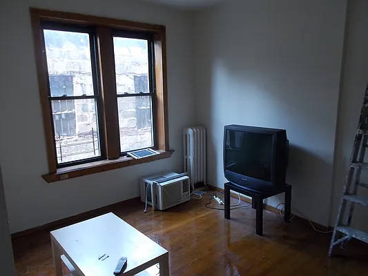 Rented by Farran & Associates | media 29