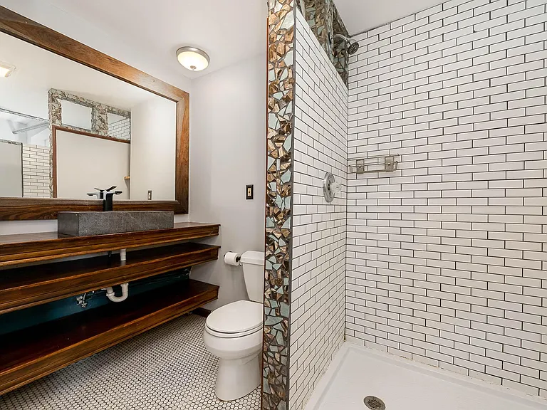 213 Mulberry St #1A — Photo 20