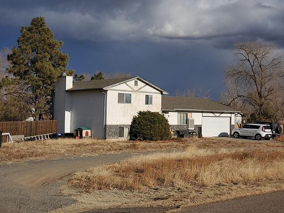 3rd image of 2345 Chantala Ave