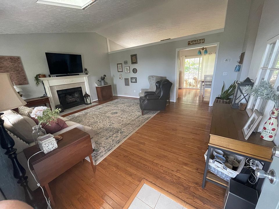 1580 Read Mountain Rd, Roanoke, VA 24019 Zillow