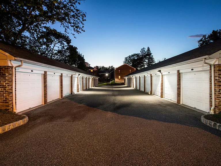 Englewood Village, LLC — Photo 43