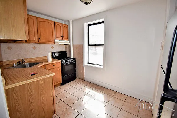 Rented by Ideal Properties Group | media 25