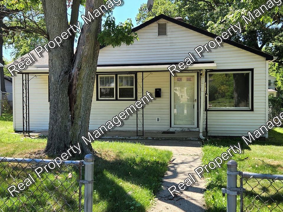 1st image of 2878 Lake St