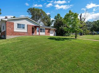 2155 Huntington Dr, Florissant, MO