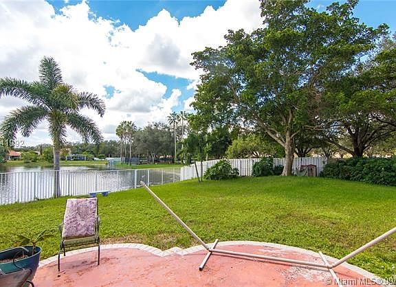 3rd image of 12750 NW 13th St