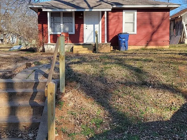 705 N Taylor Ave, Wynnewood, OK 73098