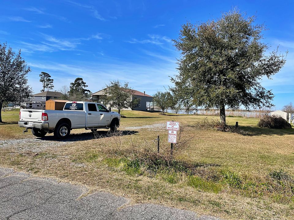 1st image of 418 Louisiana Dr