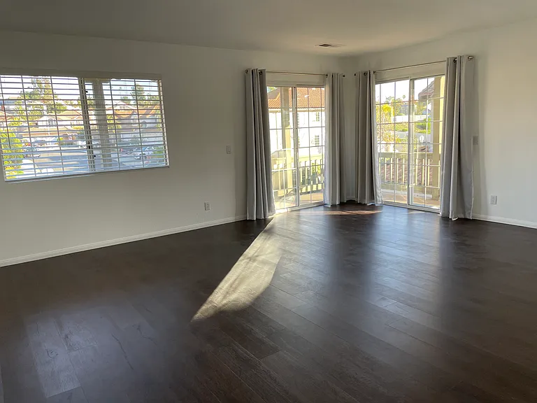 10467 Matinal Cir — Photo 8