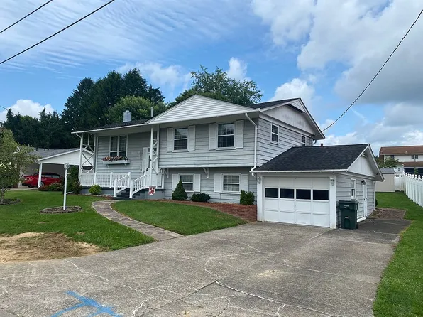 11 Myrna St, Buckhannon, WV 26201