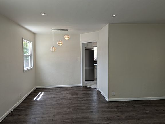 3rd image of 1625 Newhall St