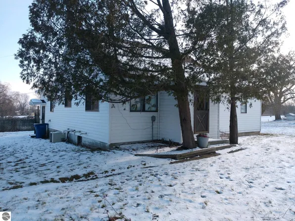 115 Melcher St, Prescott, MI 48756