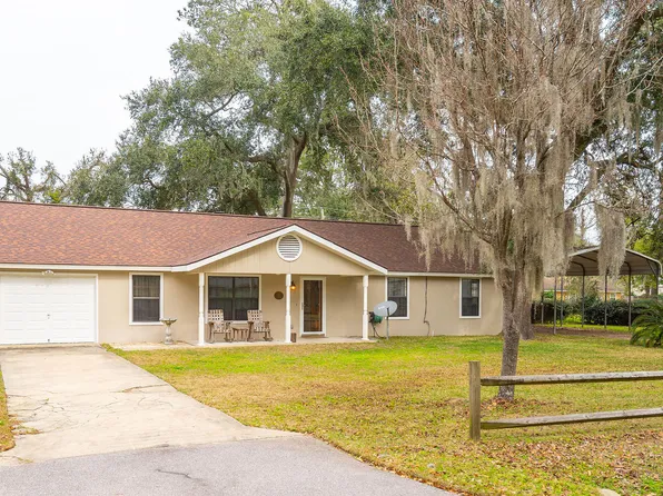 12 Capwing Dr, Beaufort, SC 29902