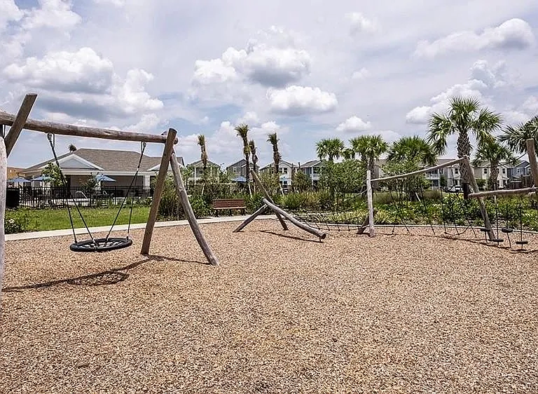 14727 Field Daisy Dr — Photo 61
