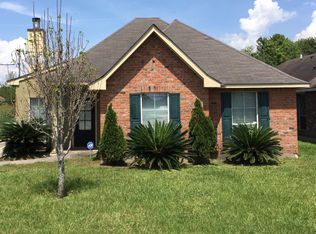 22715 Aidan Rd, Plaquemine, LA 70764