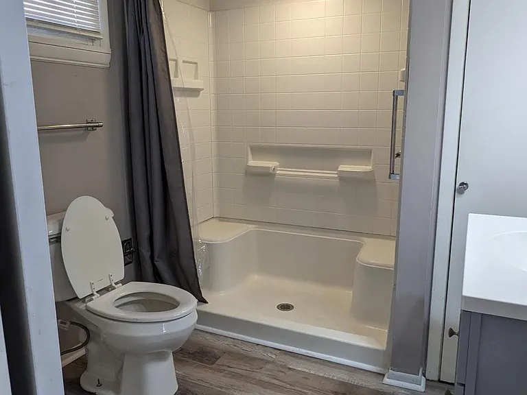 64 Wilwood Ave — Photo 6