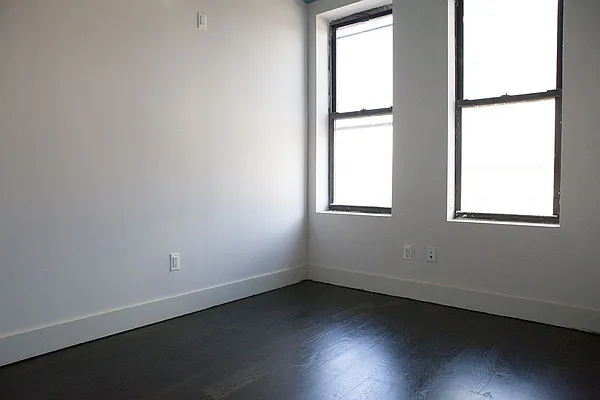 Rented by Brooklyn Group | media 7