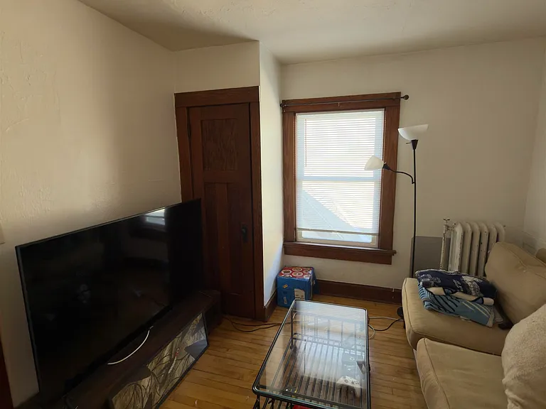 213 S Broom St #3 — Photo 7