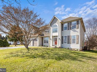 3 Rita Ct, Newark, DE 19702