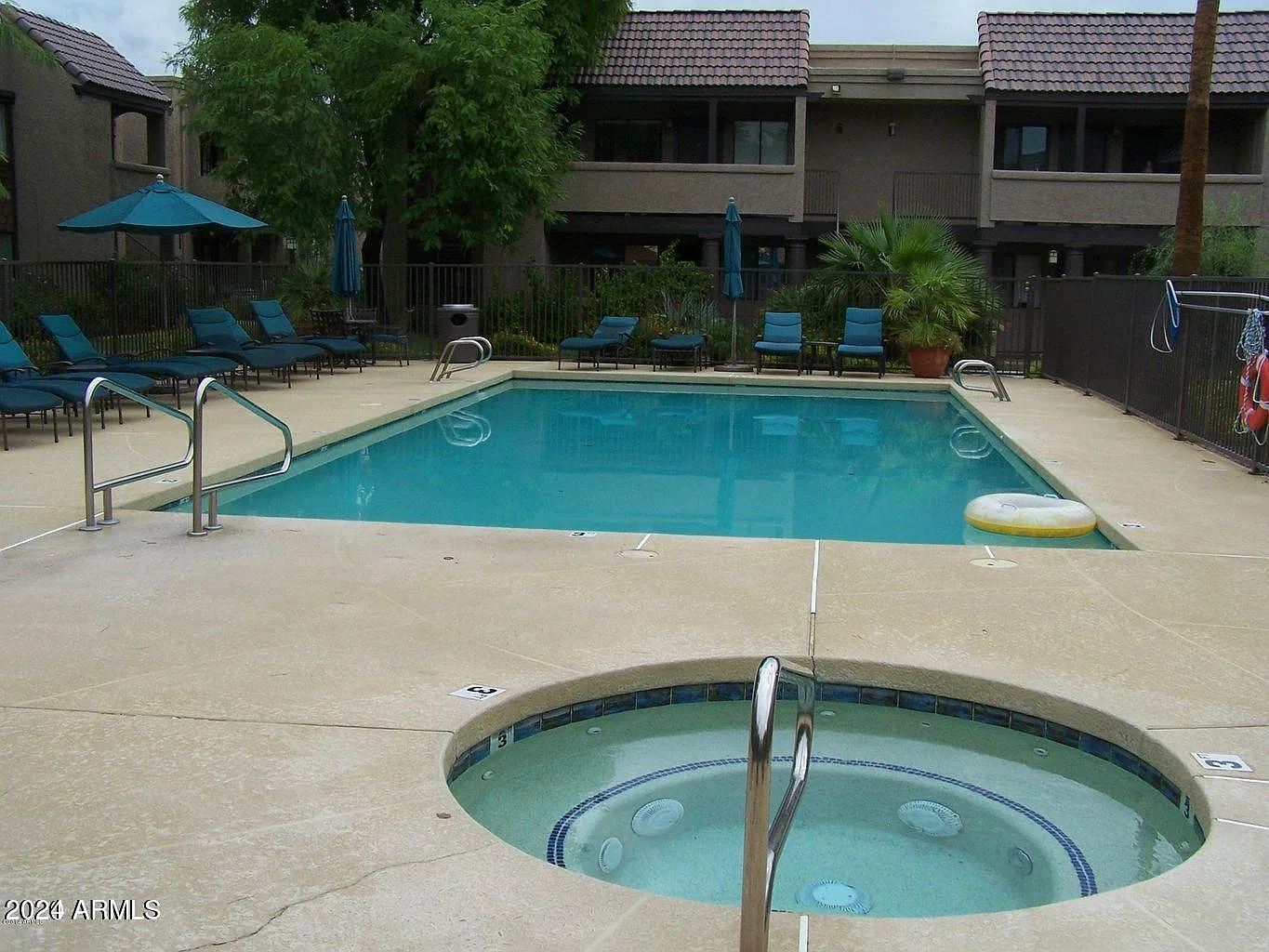 1 bed, 1.0 bath, 560 sqft, $1,300 — Photo 3