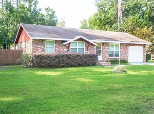 27053 New Front St, Hilliard, FL 32046