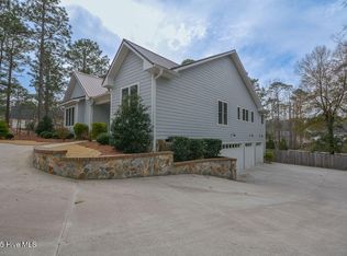 14 Minikahada Trl, Pinehurst, NC 28374