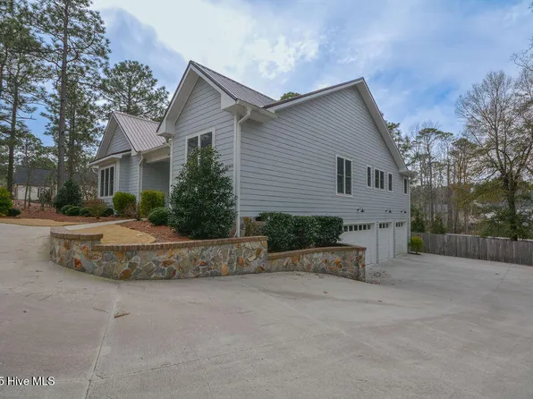 14 Minikahada Trail, Pinehurst, NC 28374