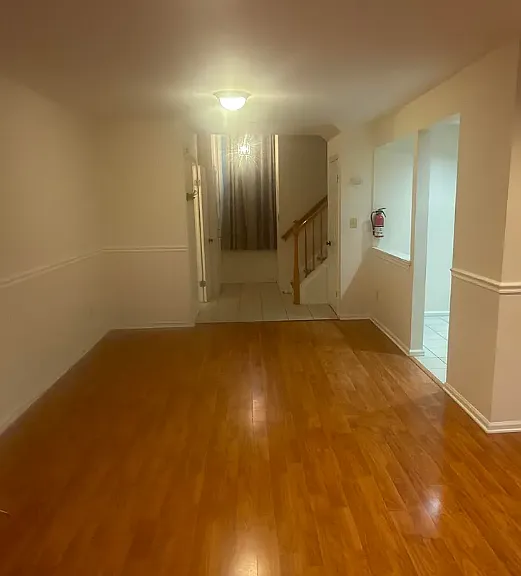 1079 Roseberry Ct — Photo 1