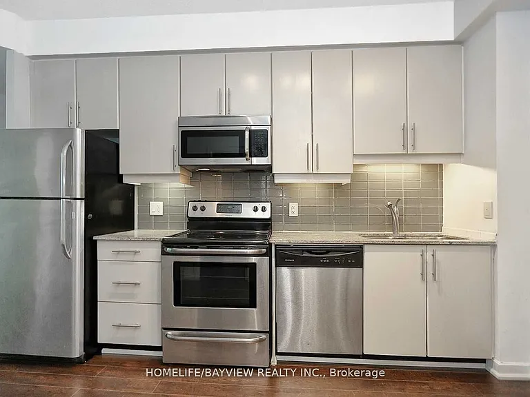 33 Bay St #1905 — Photo 9