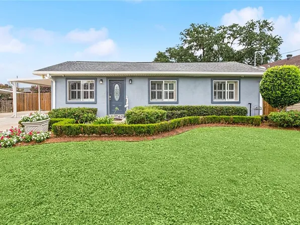 121 Delta St, Belle Chasse, LA 70037