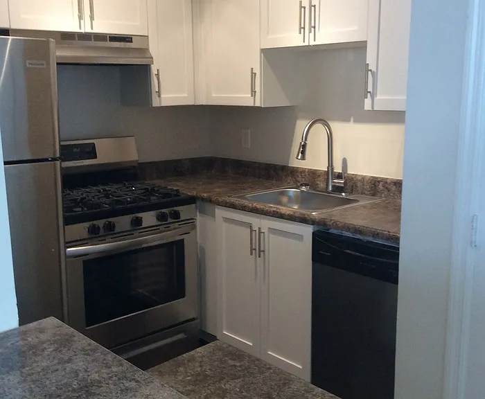 565 Langhorn St SW #C3 — Photo 3