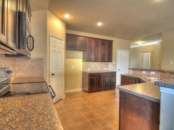 5th image of 2313 Scott Creek Dr