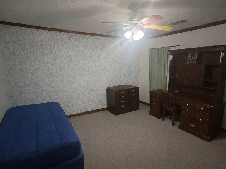 Bedroom 3 (Approx. 11 x 11)