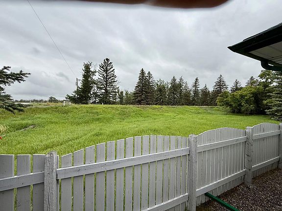 3rd image of 211 Baker Creek Pl SW