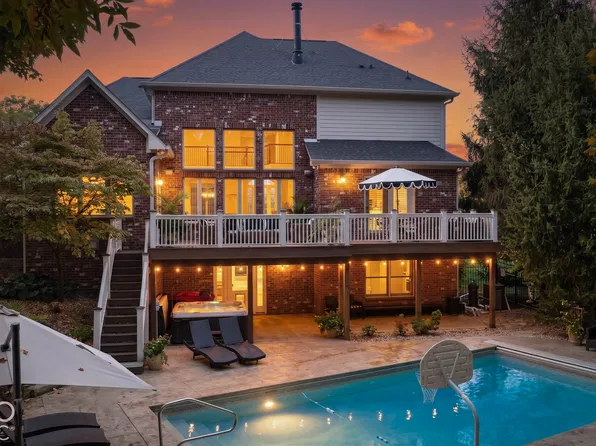 14027 Waterway Blvd, Fishers, IN 46040