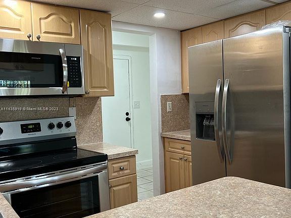 5th image of 10641 SW 108th Ave APT 1H