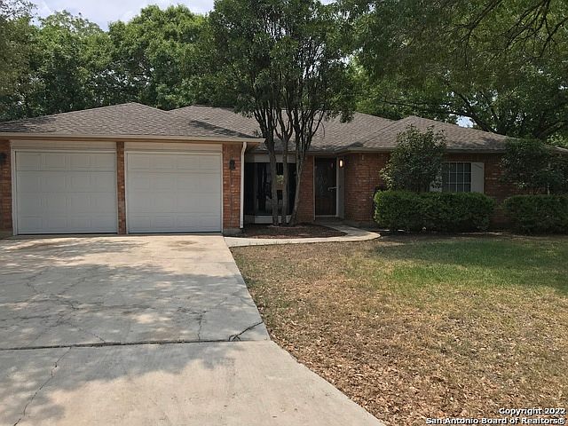 1st image of 2702 Strong Oak