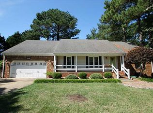 1101 Blackburn Ln, Virginia Beach, VA 23454