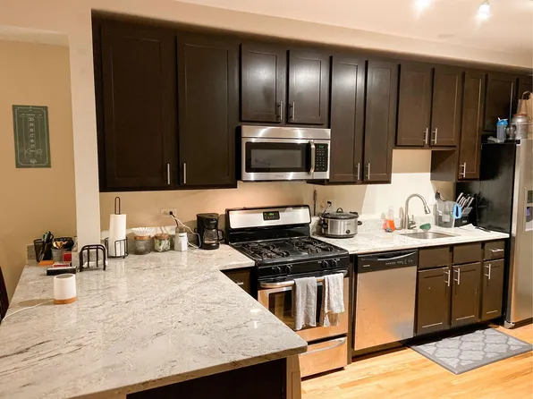 2229 W Wilson Ave #1, Chicago, IL 60625