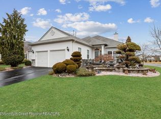 22 Byron Dr, Manchester, NJ 08759