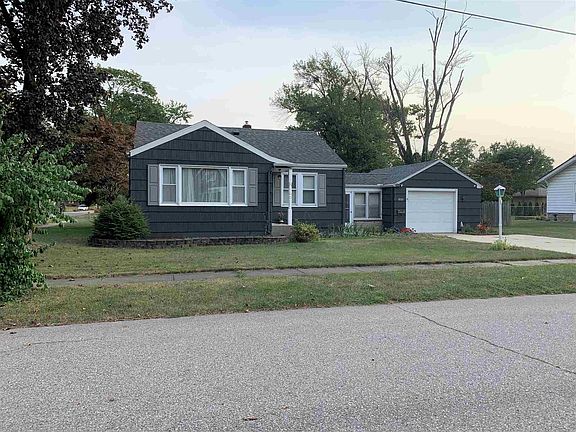 3rd image of 2121 Sunnyside Dr