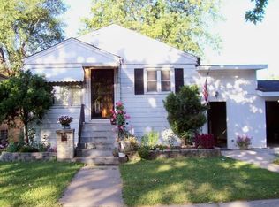 520 Emerald Ave, Chicago Heights, IL 60411